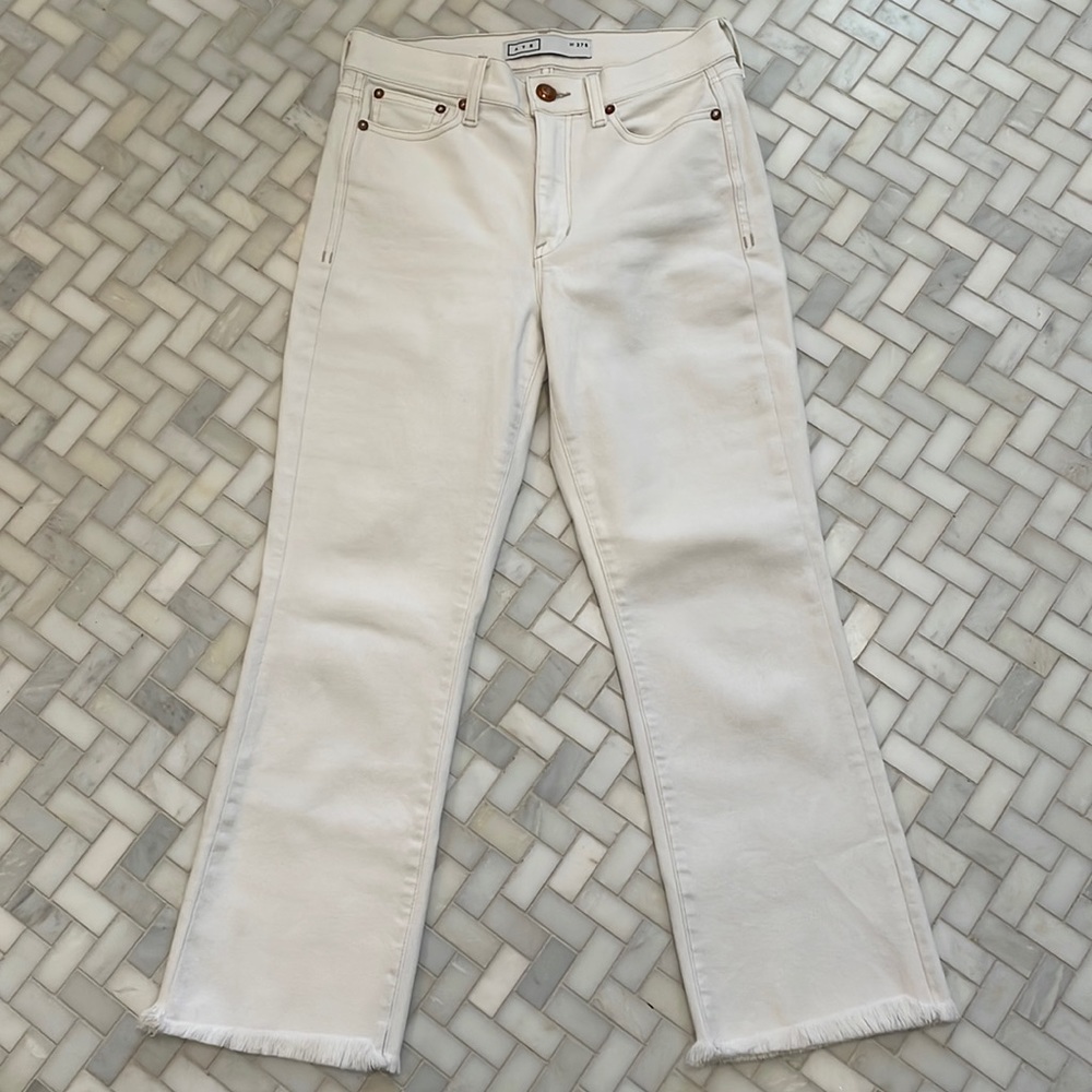 AYR “The Pop” jeans in Magnolia. Size 27 W, 25 L